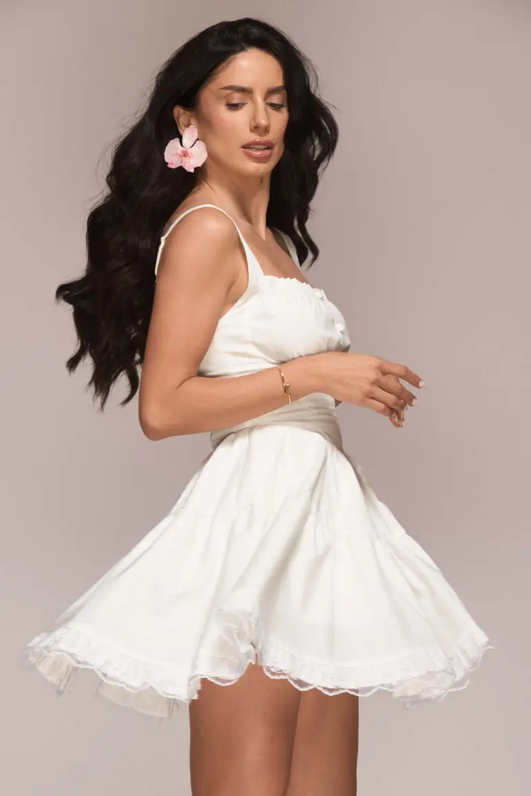 Outlet 36 Rochie Milkmaid Albă